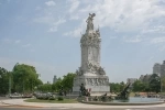 Monumento à Magna Carta e as quatro regiões argentinas.  Buenos Aires - ARGENTINA