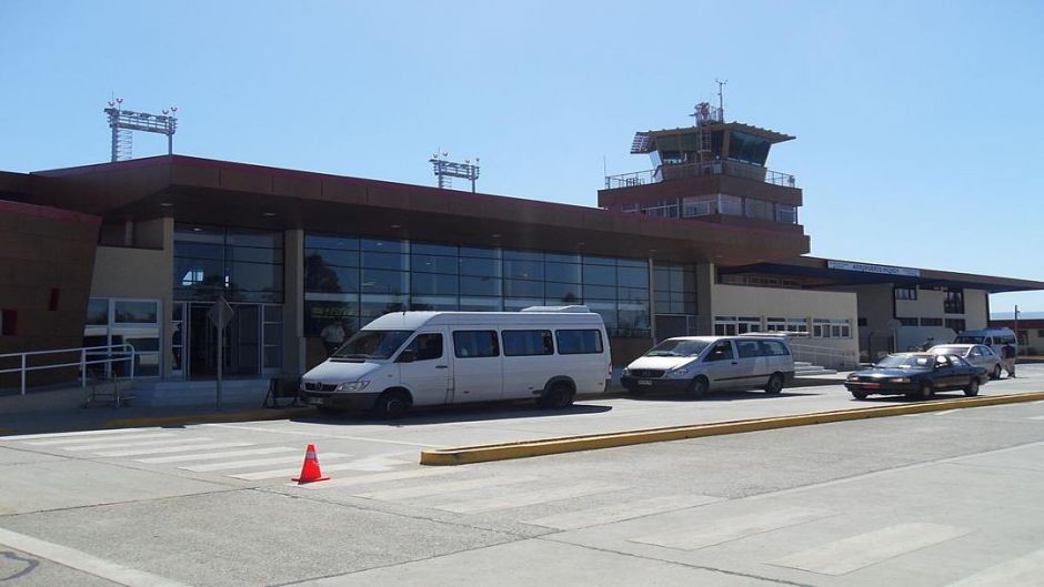 TRANSPORTE PARA  AEROPORTO -  VALDIVIA, Valdivia, CHILE
