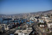 Vista do porto de Valparaíso Guia de Valparaiso, CHILE
