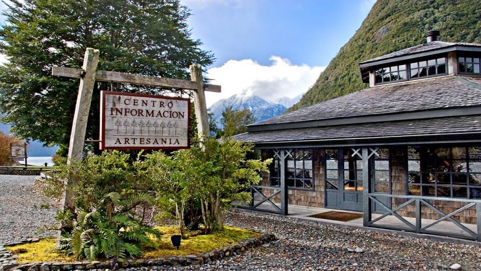Caleta Gonzalo, Guia de viagem de Carretera Austral