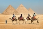 Pirâmides de Gizé, guia de atrações do Cairo, Egito..  O Cairo - Egito
