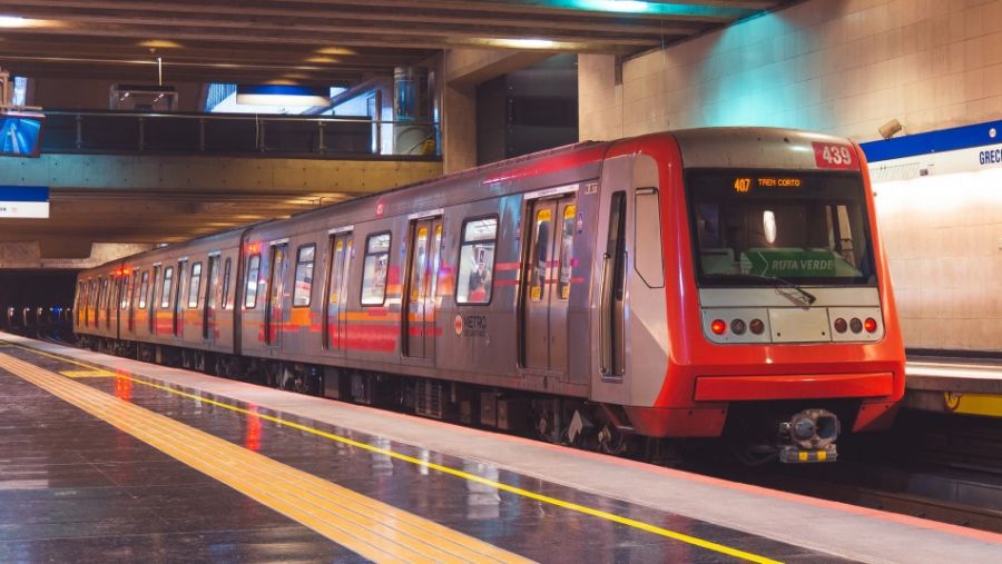 Metro. Santiago do Chile Guia Santiago, CHILE
