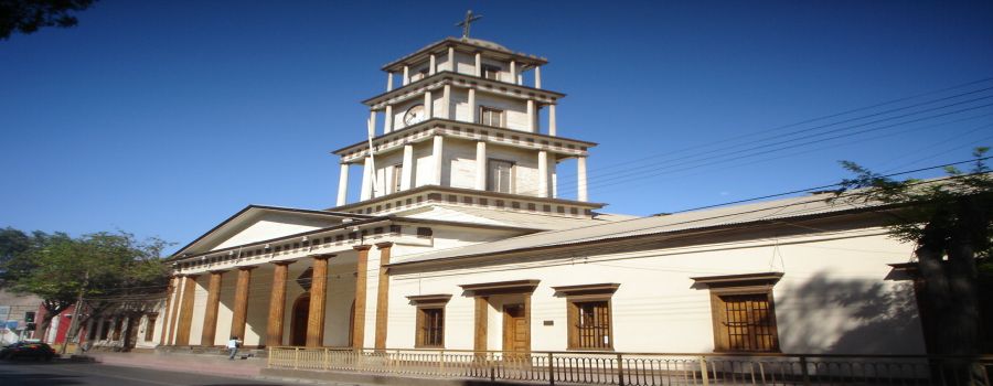 Catedral de Copiap�, hot�is, atra��es, pontos de vista Copiapo, CHILE