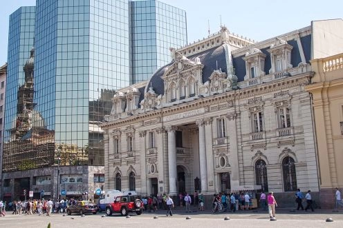 Edificio Correos de Santiago, Santiago