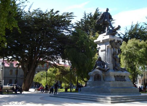 Praça Muñoz Gamero, Punta Arenas