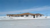 Salar de Uyuni com o Hotel Palacio de Sal, , 