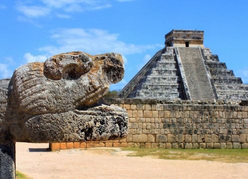 Chichen-Itza, cenote sagrado, almoço e Valladolid. Playa del Carmen, MÉXICO