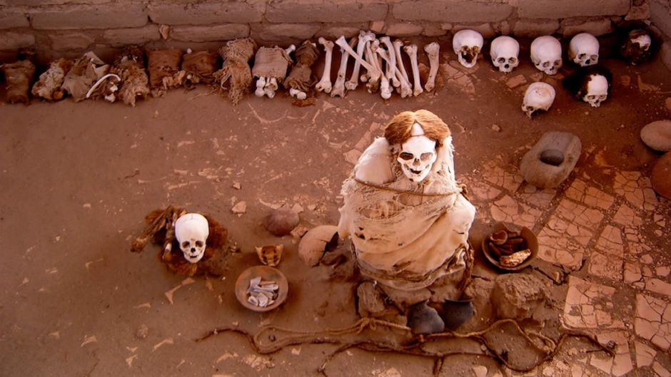 CHAUCHILLA CEMETERY OURO E PROCESSO ARTESANAL DE CERÃ¢MICA, Nazca, PERU