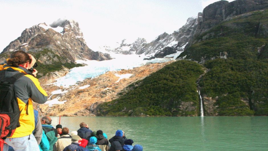 NAVEGACAO GLACIARES BALMACEDA E SERRANO, Puerto Natales, CHILE