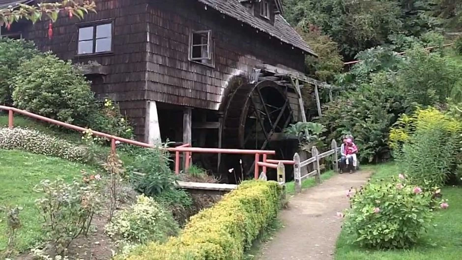 PASSEIO Ã BEIRA DO LAGO LLANQUIHUE  E VULCÃO SORNO, Puerto Varas, CHILE