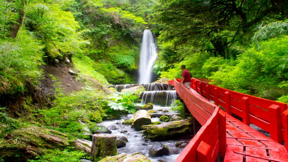 TERMAS GEOMETRICAS, Pucon, CHILE