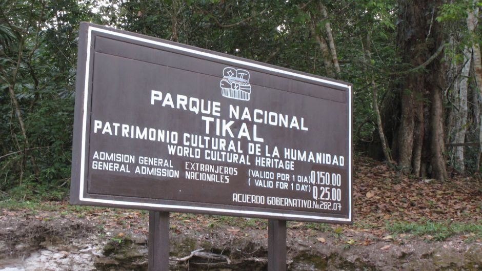 Visita a Tikal com aviÃµes incluÃ­dos, Cidade da Guatemala, GUATEMALA