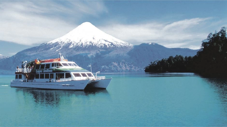 NAVEGACION A PEULLA, Puerto Varas, CHILE