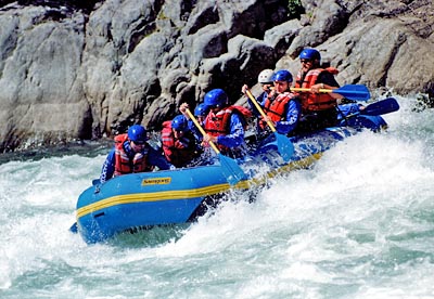 RAFTING TRANCURA ALTA, Pucon, CHILE